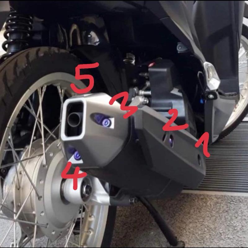 Ốc salaya , titan gắn chụp ốp bô xe vario 125 - 150