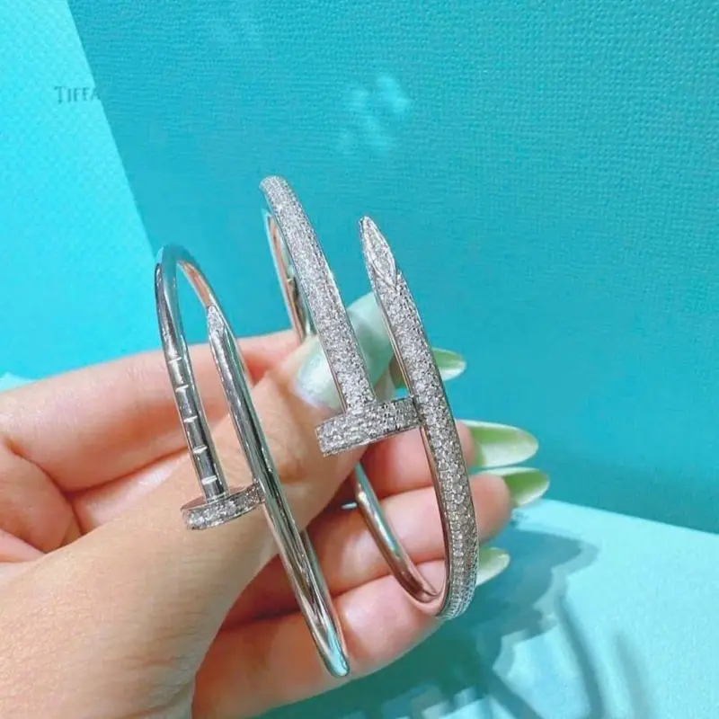 Các mẫu bạc xinnh hàng sẵn bên shopp 0