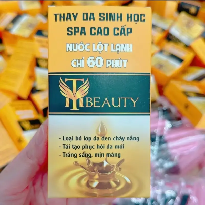Nước lột lạnh spa cao cấp. 1 hộp dùng đủ 2 tay hoặc 2 chân. Tay + chân = 2 hộp. Toàn thân 3 hộp. Thoa thuốc đơn giản chỉ 60 phút. Ko hôi. 1