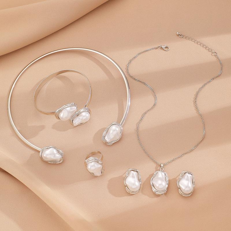 Product Introduction of Southeast Asian Trend Baroque Irregular Pearl Set Jewelry for Women High-end Necklace Earrings Ring Bracelet Choker 15