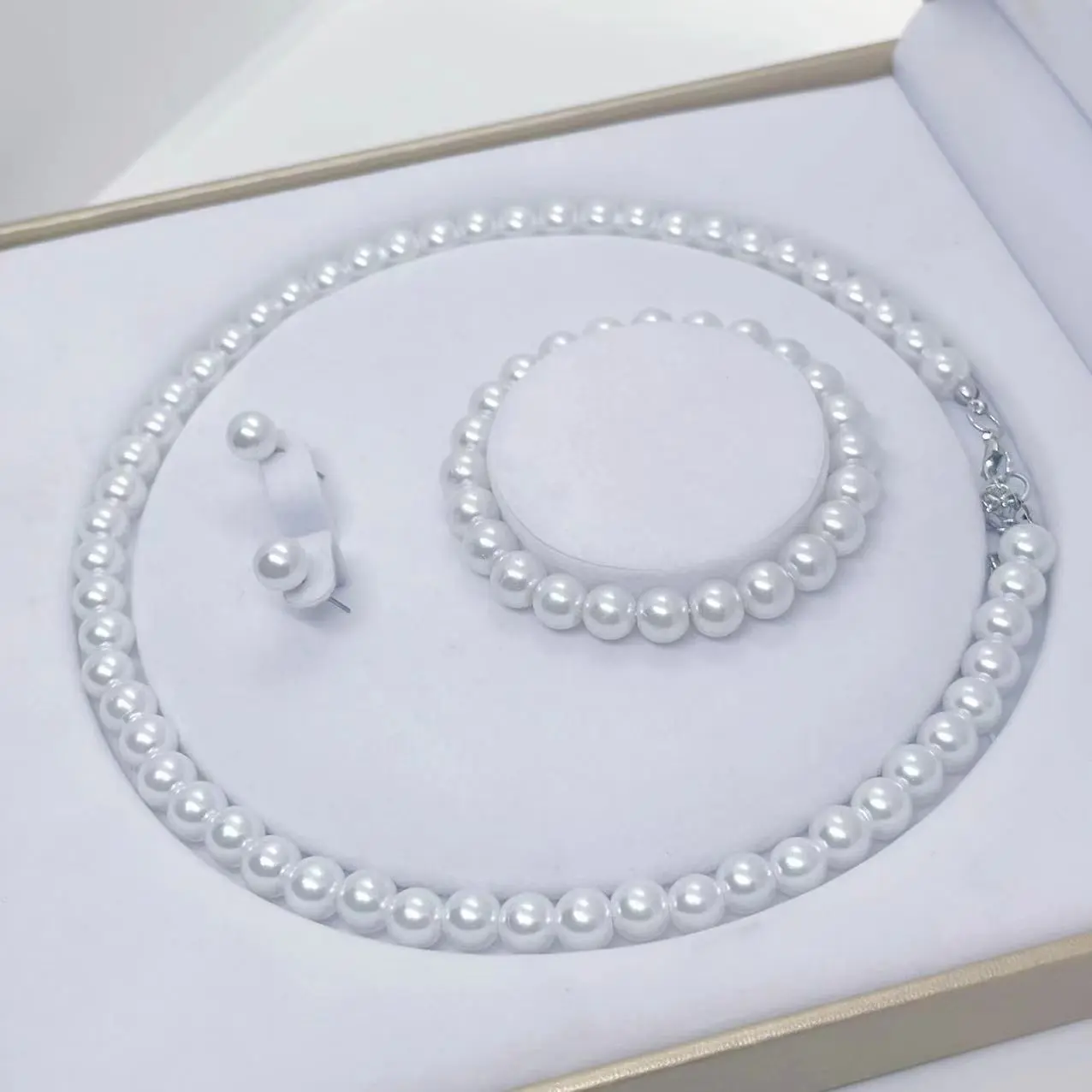 Bộ Vòng Cổ Ngọc Trai Nước Ngọt Giả, Bộ Ba Mảnh, Hình Tròn Hoàn Hảo, Độ Bóng Mạnh, Dễ Phối Đồ, Thích Hợp Làm Quà Tặng Cho Mẹ, Lý Tưởng Cho Ngày Của Mẹ, Phát Sóng Trực Tiếp