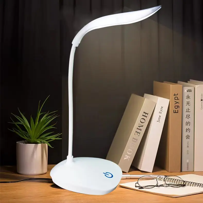 MTE Lampu LED Meja Belajar Portable 2