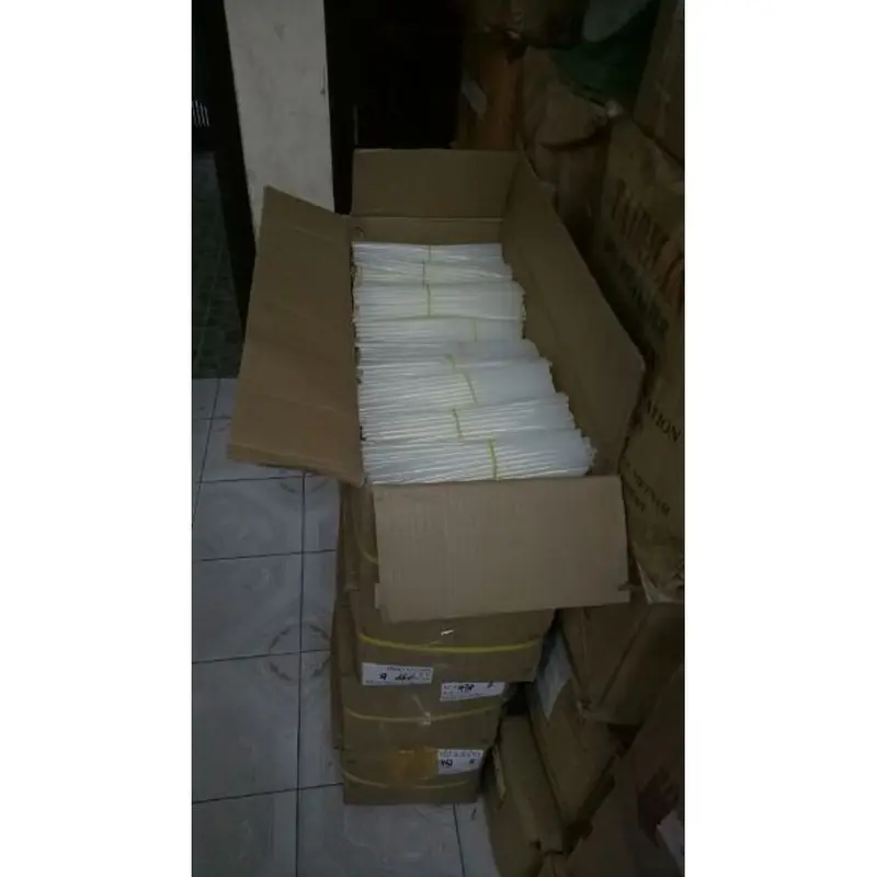 10 Keo nến và súnɡ bắn keo nến nhỏ 1