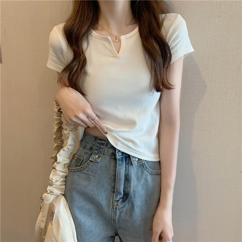 Product Introduction of Summer slim fit crop top spicy girl outfit T-shirt short sleeved plain color, comfortable and breathable, paired with jeans 18
