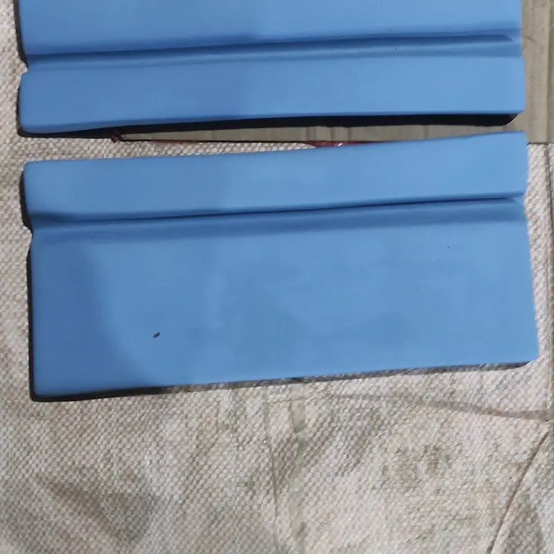PIJAKAN KAKI TRUK UNIVERSAL 1