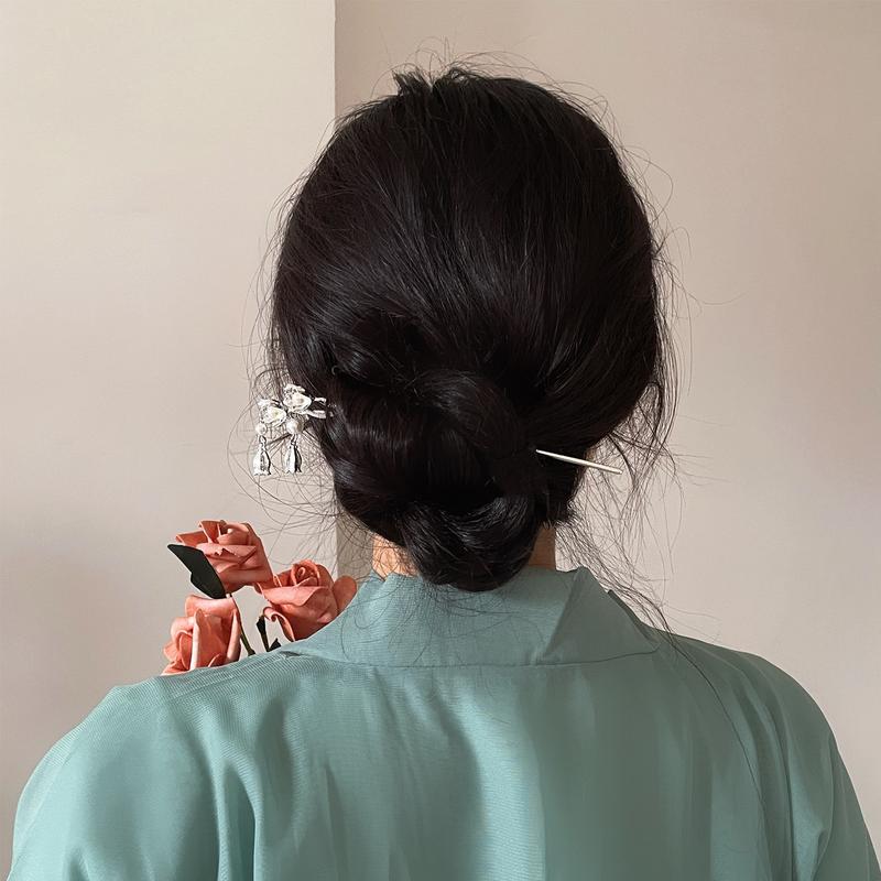 Product Introduction of Hanfu Chinese Style Hairpin Ancient Style High-end Hairpin Iris Lily of the Valley Hairpin Pearl Flower Tassel Hairpin 4