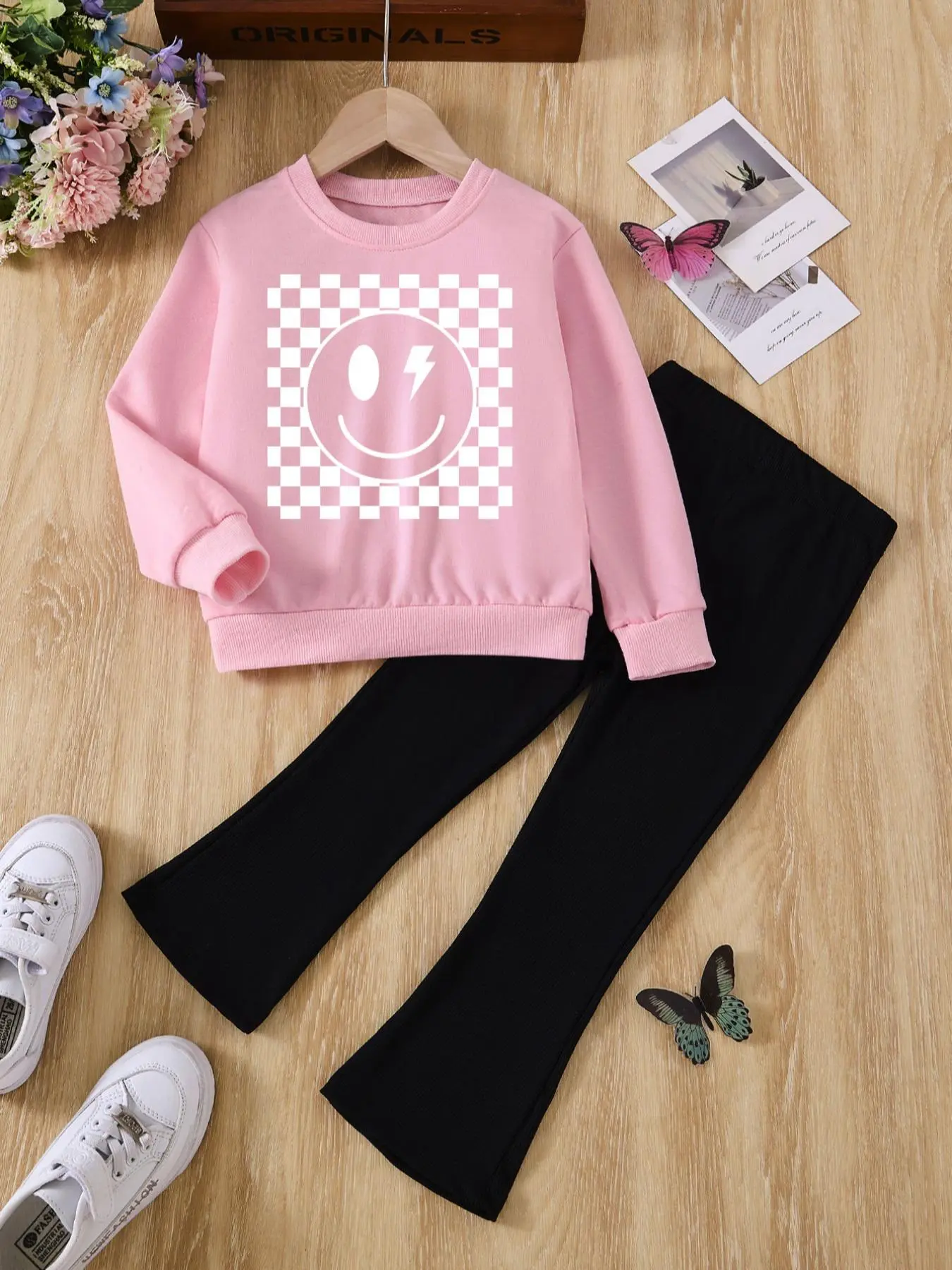 Two-piece Set Girl's Cartoon Face Print Sweatshirt & Elastic Waist Pants Set, Casual Fashion Round Neck Long Sleeve Pullover & Flared Trousers for Daily Outdoor Wear, Girls Two-piece Outfits for Fall & Winter