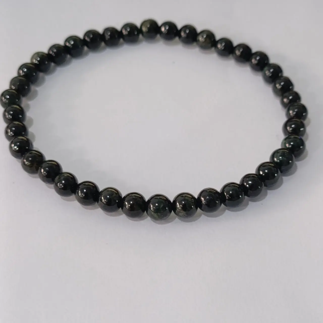 B22 สร้อยข้อมือหยกดำ 5 มิล (่jadeite)