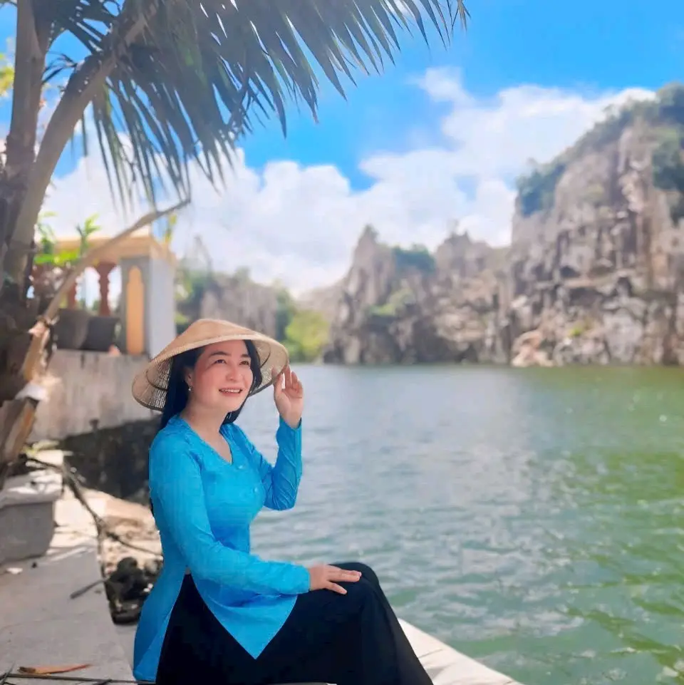 Áo bà ba 200k (không kèm quần)