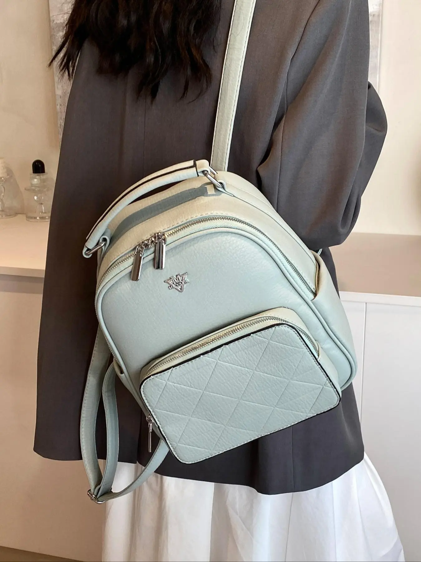 Fashionable Quilted Backpack, Large Capacity Backpack for Women, Casual Versatile Trendy Backpack for Daily Use