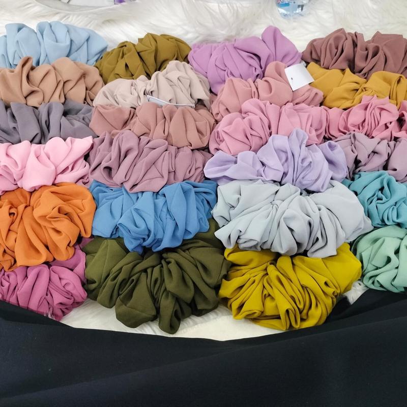 [ 2pcs ] Scrunchie Hijab Premium | Ikat Rambut Anti Pusing 0