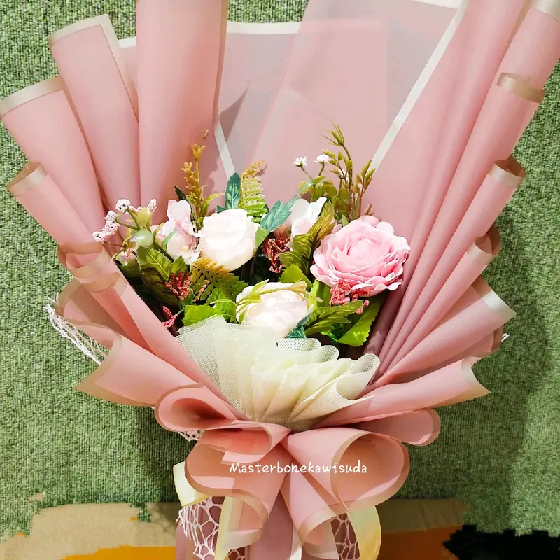 Buket Wisuda bunga mawar artificial kado Wisuda tanpa boneka wisuda tanpa buket uang 6