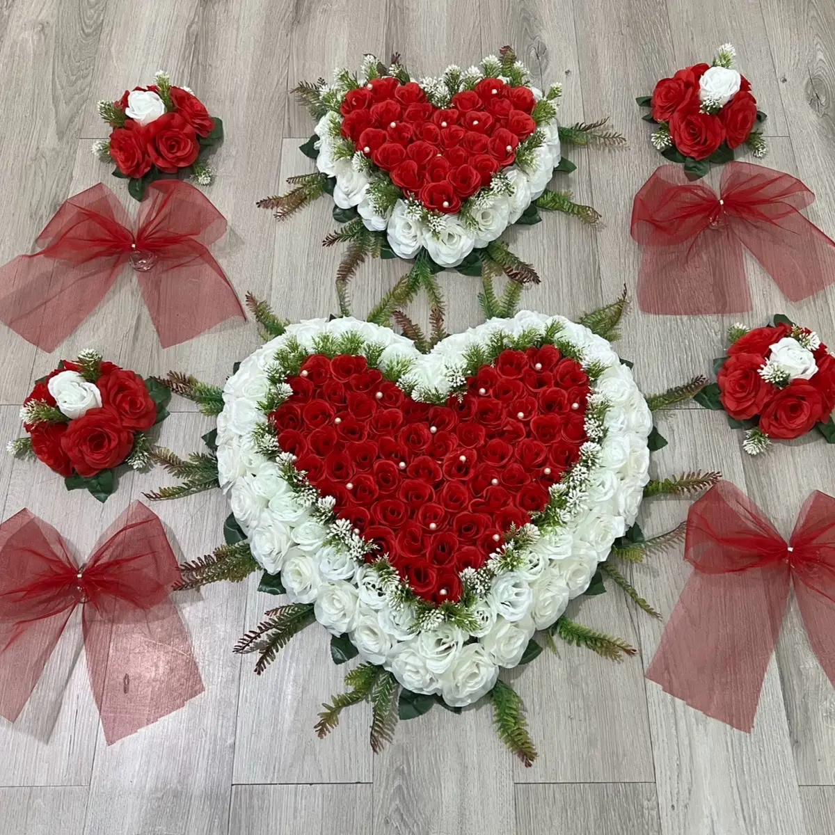 Hoa Giả Trang Trí Xe Cưới