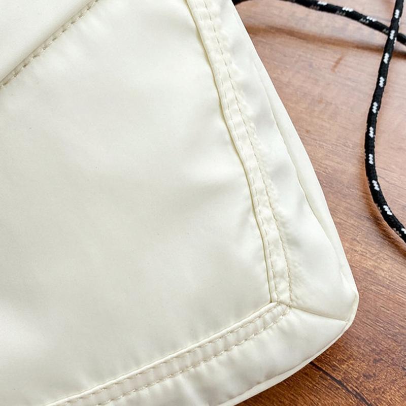Product Introduction of Fashion Small Square Messenger Bag Mini Waterproof Travel Bag Casual Shoulder Bag Men Women Mobile Phone Bag Crossbody Bag 10