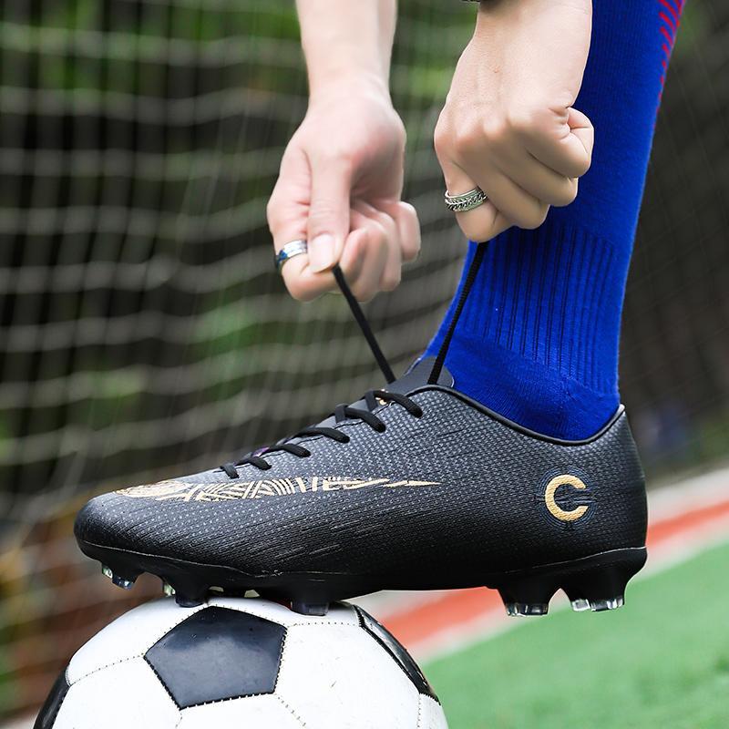 Product Introduction of Casual Walking Shoes New Fashion Men/Teenagers Professional Soccer Cleats Training Sport Shoes Football Boots 1
