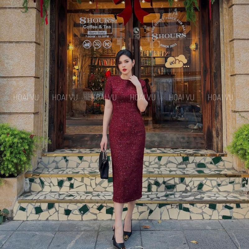  HOAI VU - CHU SA - VÁY DẠ ĐÍNH KIM SA CAO CẤP DÁNG SUÔNG DÀI - D117 