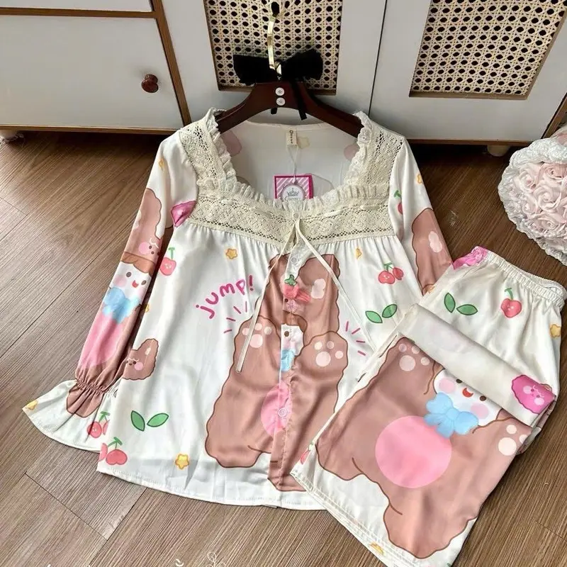 [40-60KG]Bộ Lụa Latin Tơ Tằm Cao Cấp TDQD Cổ Vuông Tiểu Thư Mix Ren In Full Họa Tiết 5D Queen Mềm Mát Mặc Nhà Cao Cấp VIP36 Women Nữ Áo Quần Ngủ  Top Cạp Cao Kem 5