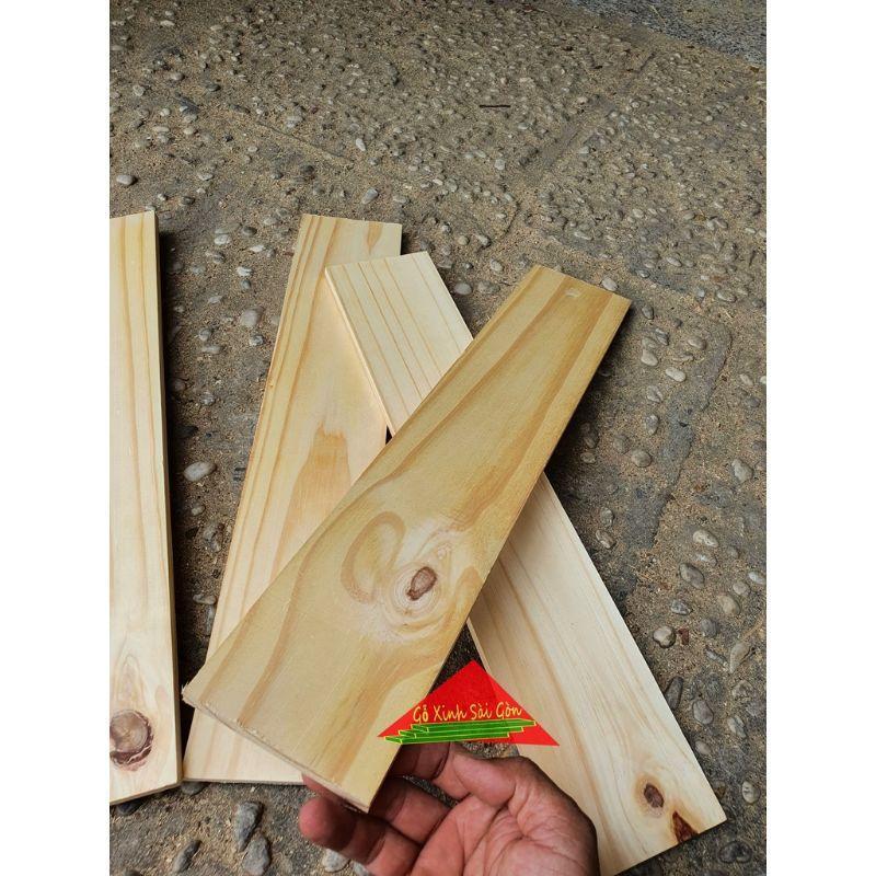 Thanh gỗ thông rộng 10cm x dày 1cm x dài 60cm-50cm-40cm-30cm-25cm đã bào láng…