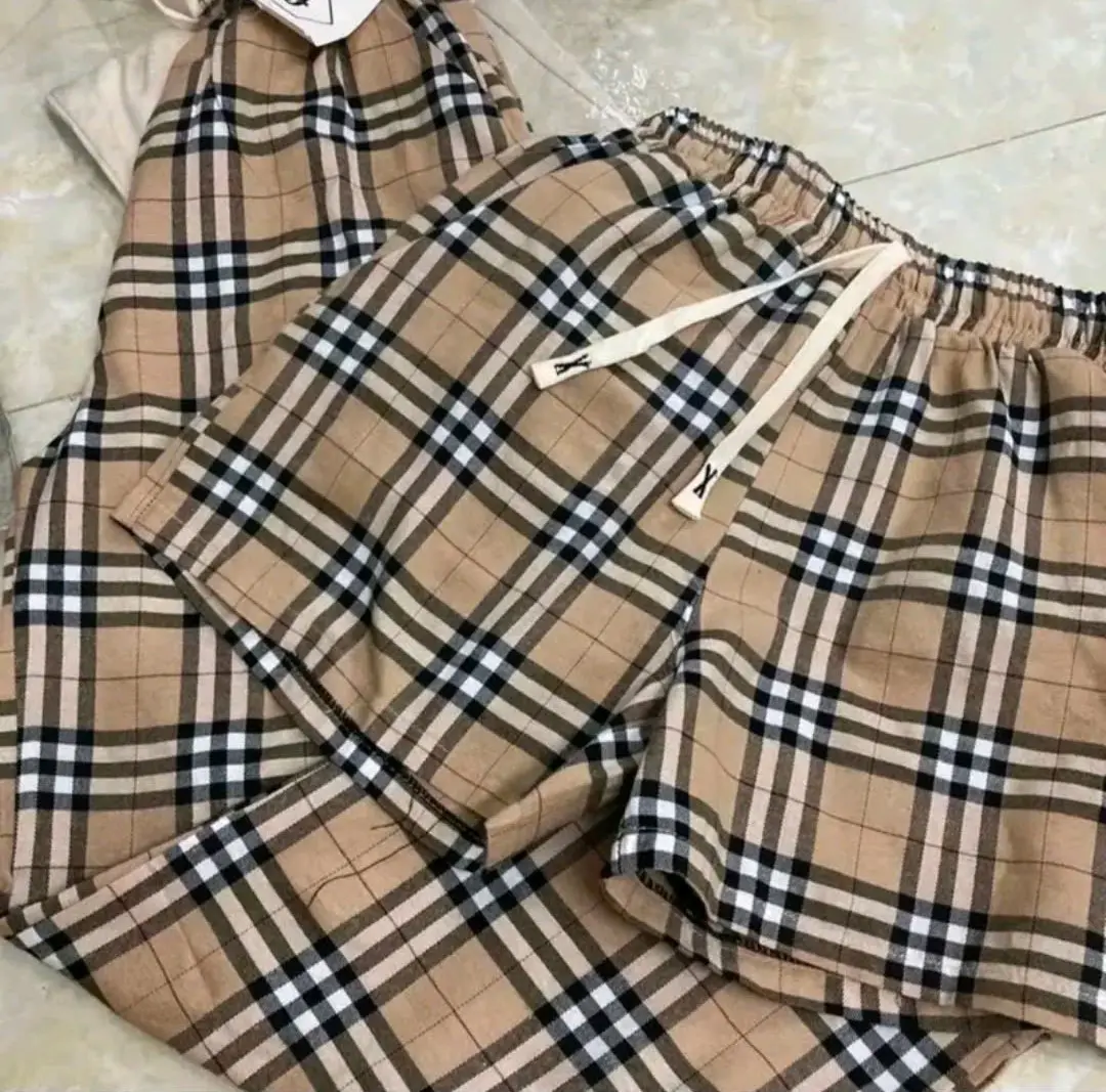 Quần đùi nam BBR chất cotton co giãn thấm hút tốt - Vải cotton mềm, không nhăn, đa dạng màu sắc