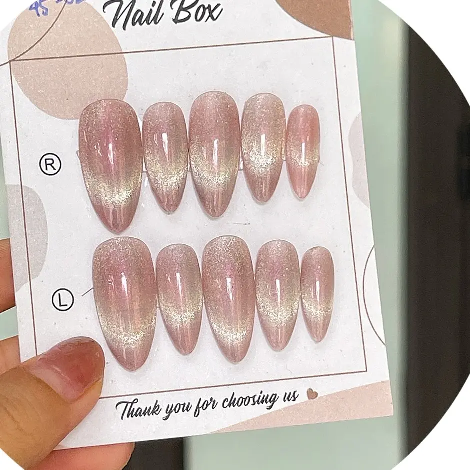 NAIL BOX B47 hồng thạch 48-02 mắt mèo kim cương