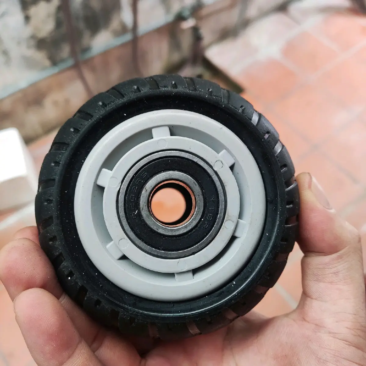 Bánh xe cao su nhập khẩu chịu tải cao, siêu bền.