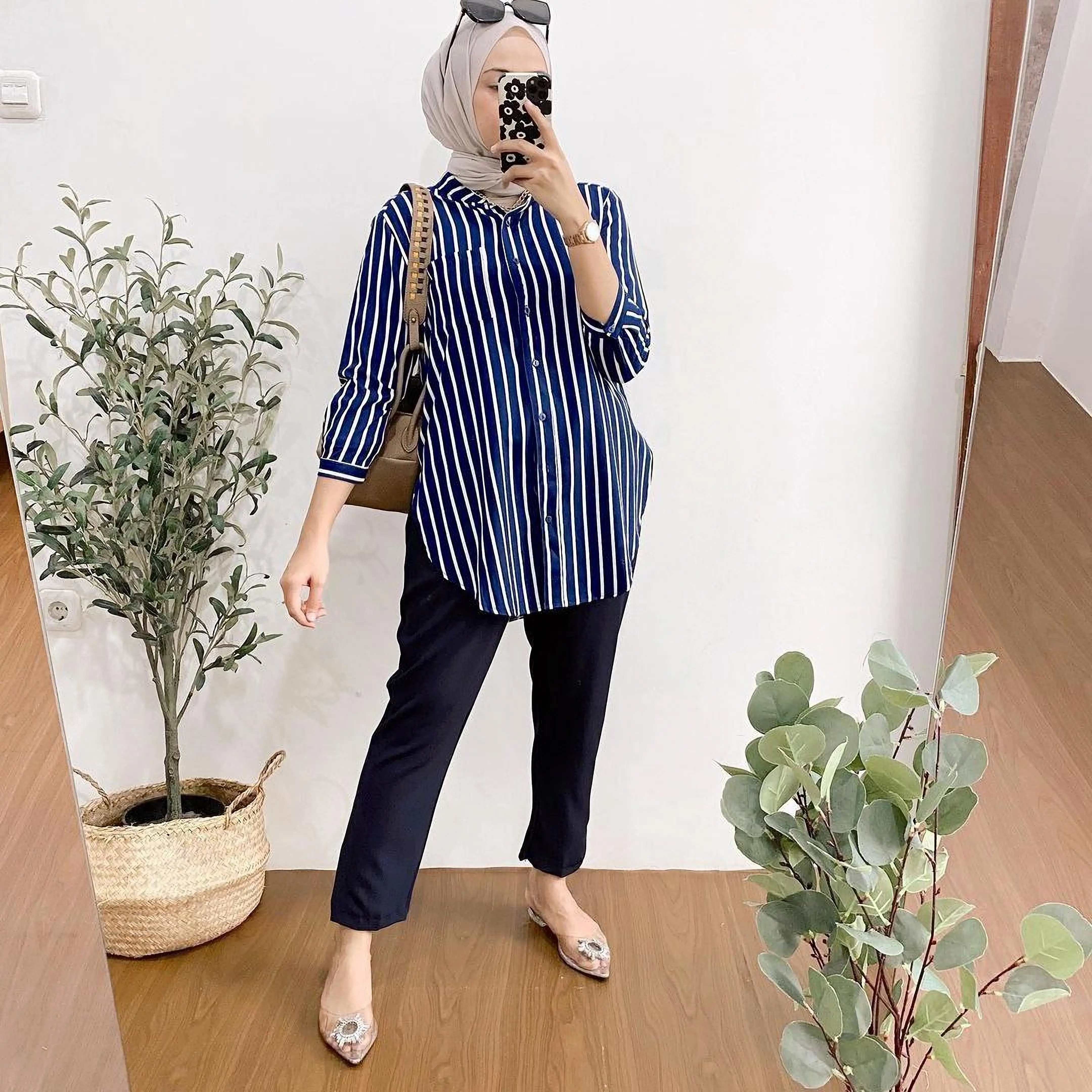 Oneset Wanda Setelan Wanita Motif Salur Terbaru Bahan Shakila Twill Premium