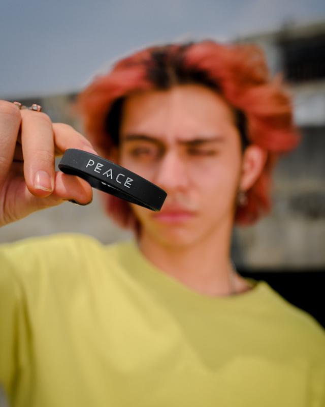 Peace - Hitam - Gelang Wristband by Embracelet 2