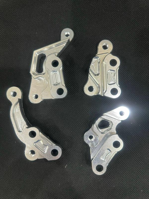 Phụ kiện pass heo CNC 4 piss cho các dòng xe Phụ Tùng