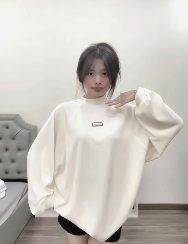 Áo Sweater Cổ Tròn Cao Logo Vải Tăm Gân From Rộng Unisex SW002  Top Nữ