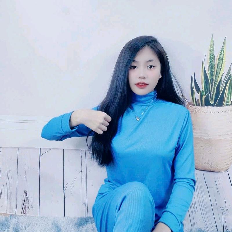 Bộ Đồ Ủ Kem Cổ Lọ-chất tăm lạnh Top hàng áo cổ cao dồ bộ dài Women Voi