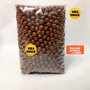 1KG Bola Bola Biskuit Cokelat Vika Snack 1KG Bola Bola Biskuit Cokelat Vika Snack