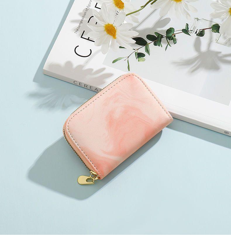 Product Introduction of 2025 New Small Exquisite Mini Accordion Card Holder for Women Gradient Dyeing Multi-Card Slot Student Zipper Coin Purse Trendy 1