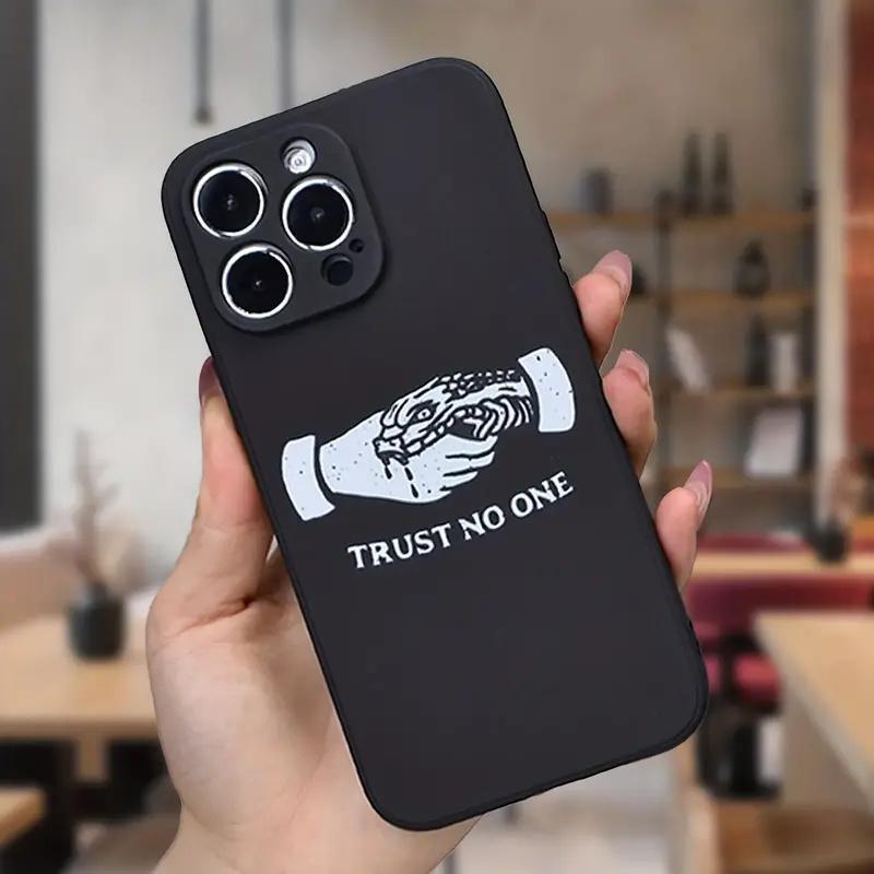 Creative Snake & Hand Pattern Phone Case, Anti-drop Cellphone Protective Case, All-inclusive Shockproof Mobile Phone Cover for iPhone 11 12 13 14 15 Series 2