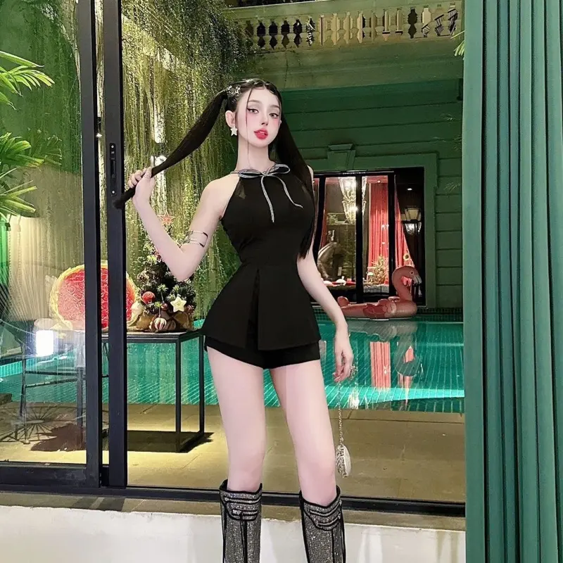 Set áo peplum cổ yếm nơ xẻ tà mix quần short cotton 6