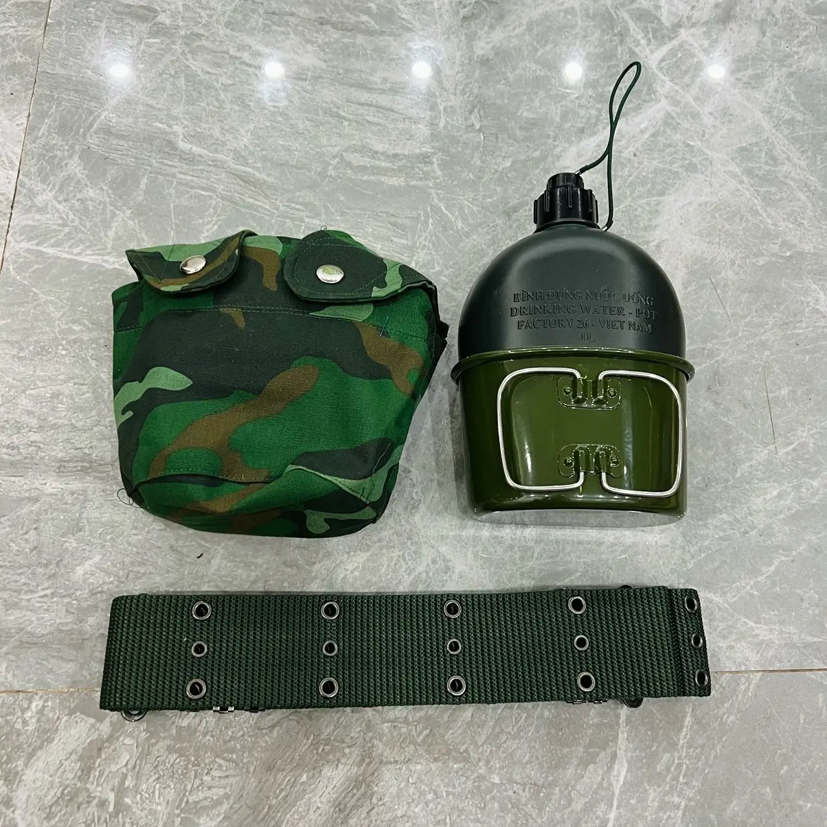 Combo bình tông 1 lít kèm dây đai điều chỉnh