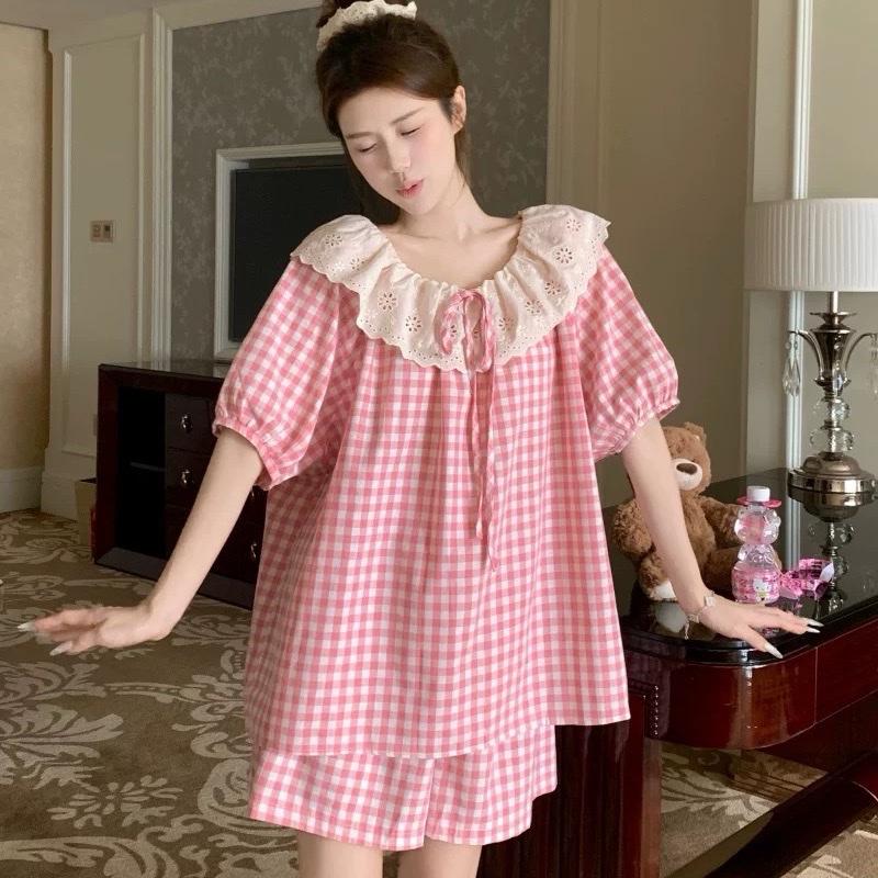  Bộ Đồ Ngủ Đùi Nữ Kẻ Caro Thắt Nơ Xinh Xắn Áo Tay Ngắn Quần Short Big Size Hàng Cao Cấp – PINK 