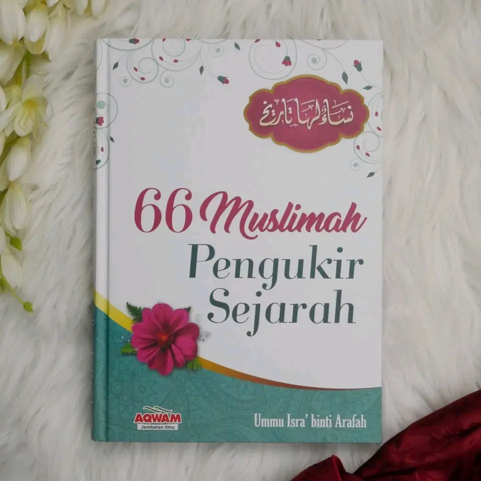 Buku 66 Muslimah Pengukir Sejarah Hard Cover