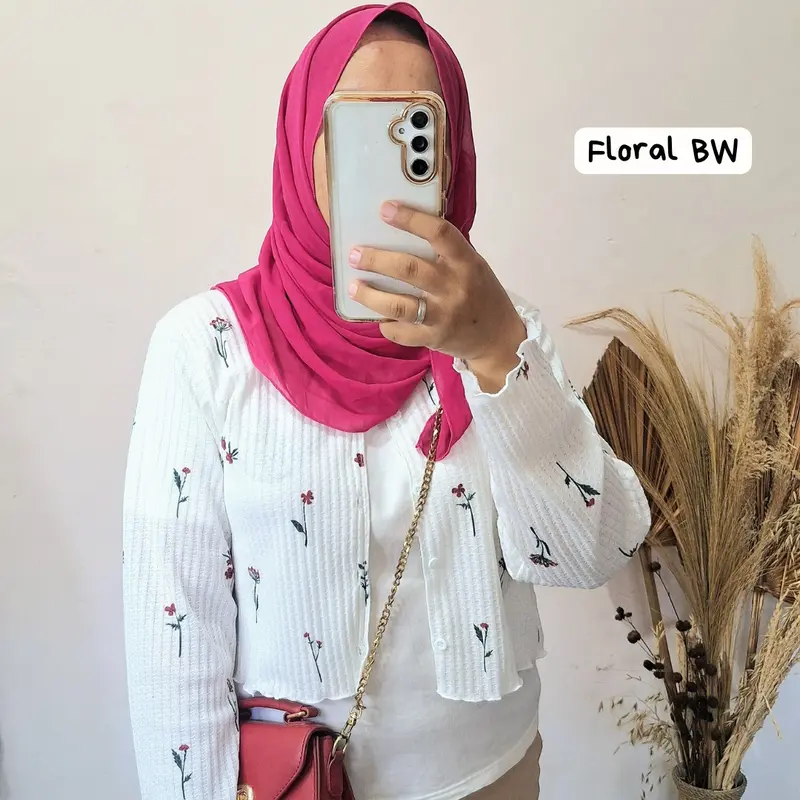 CARDI CROP WAFER MOTIF |  Atasan Wanita Crop 6