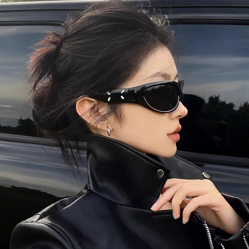 High-Grade Sunglasses Women's Fashionable Hot Girl Style 2025 New Narrow Frame Glasses for Riding Sunglasses for Driving Concave Shape Headband Sunglasses