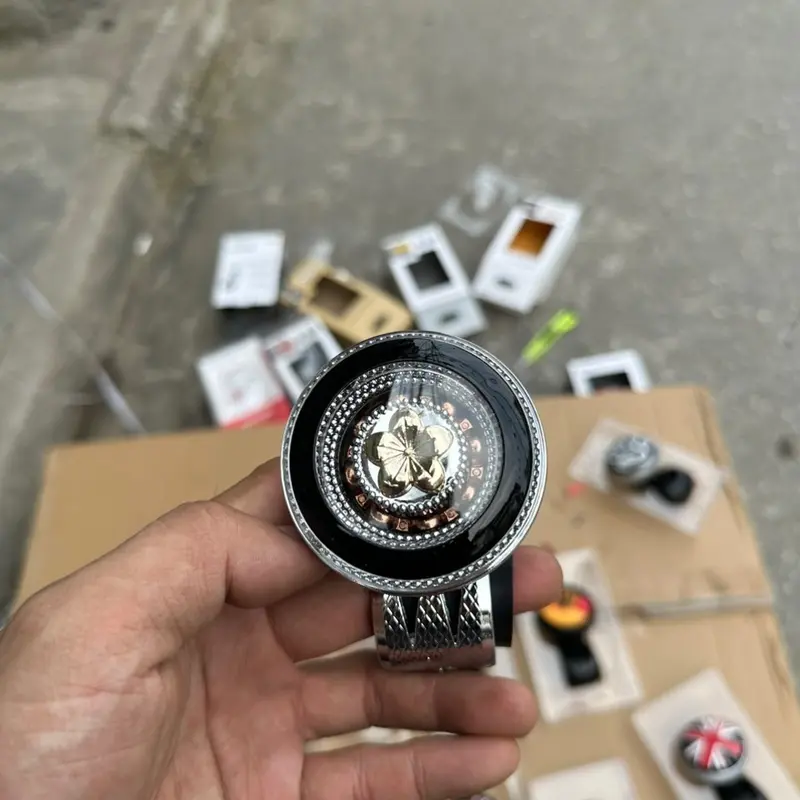 Tay quay vô lăng Hàn quốc cao cấp dùng cho xe oto, xe tải. 1