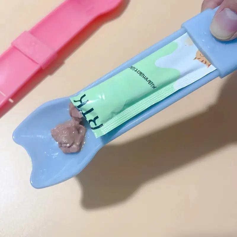 L&G  [Single Plastic Pet Liquid Snack Feeder - Whisker Delight Cat Strip Squeeze Spoon, Battery-Free Tool for Serving Wet Treats and Cat Food to Cats 2