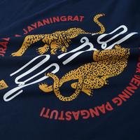 Gambar Dagadu Kaos Boxy Suradira Jayaningrat Lebur Dening Pangastuti - Navy - XL dari dagadu.store Kab. Bantul 3 Tokopedia