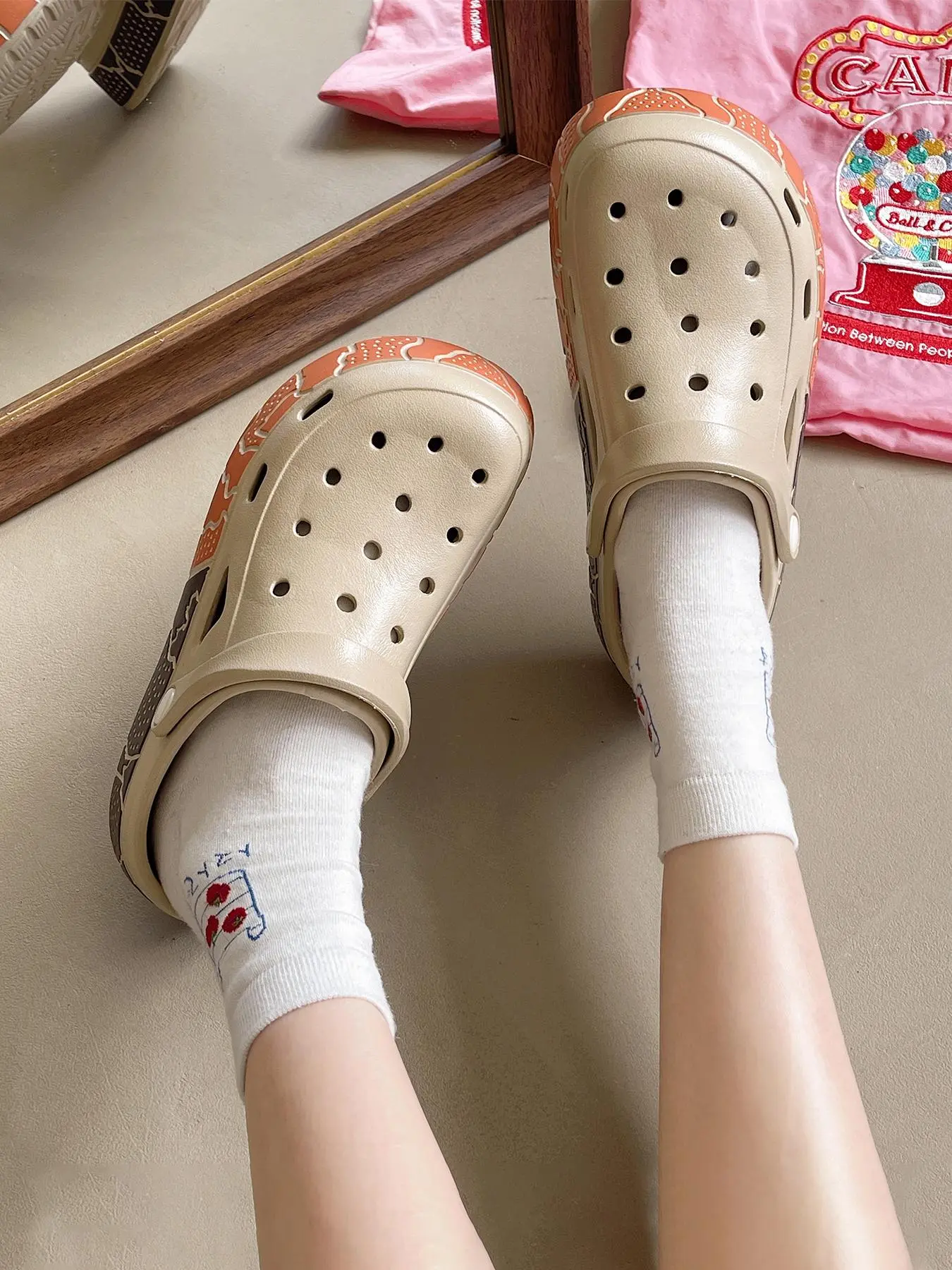 Women's Casual Plain Color Hollow Out Design Slides, Soft Breathable Comfortable Non-slip Slippers, Fashionable Slides for Indoor & Outdoor Wear, Walking Shoes