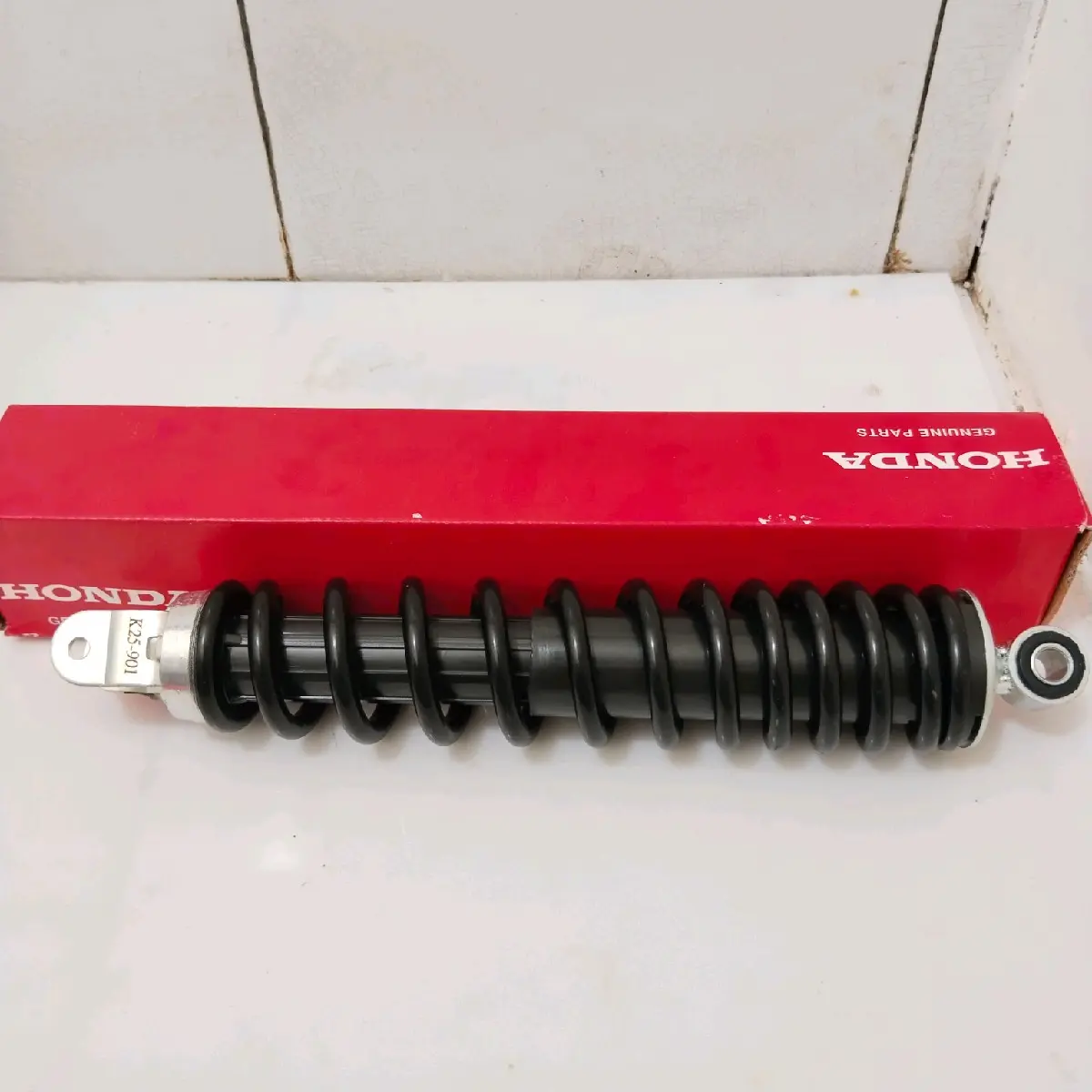 shokbreaker belakang K25 beat fi esp scoopy fi vario 110 spacy Motor