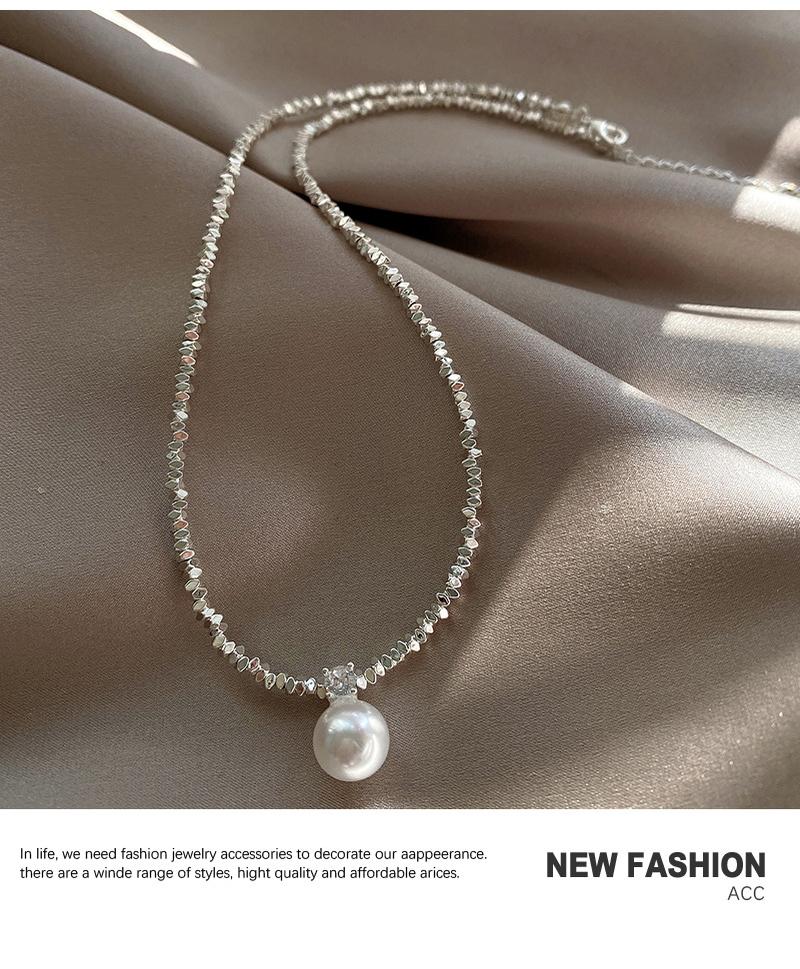 Product Introduction of Light Luxury Minority Design Small Pieces of Silver Pearl Necklace Female Temperament High Sense Clavicle Chain All-Match Super Hot Necklace Accessories 2