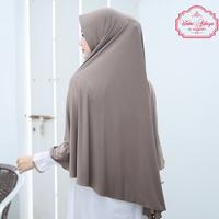 Gambar UmmiAthaya - Hyuna Hijab Jumbo Size XL Bergo Syar'i Jilbab Kerudung Bahan Jersey Premium Super Instan Daily  Syahnaz Series - GOLD dari Ummi Athaya Kota Tasikmalaya 5 Tokopedia