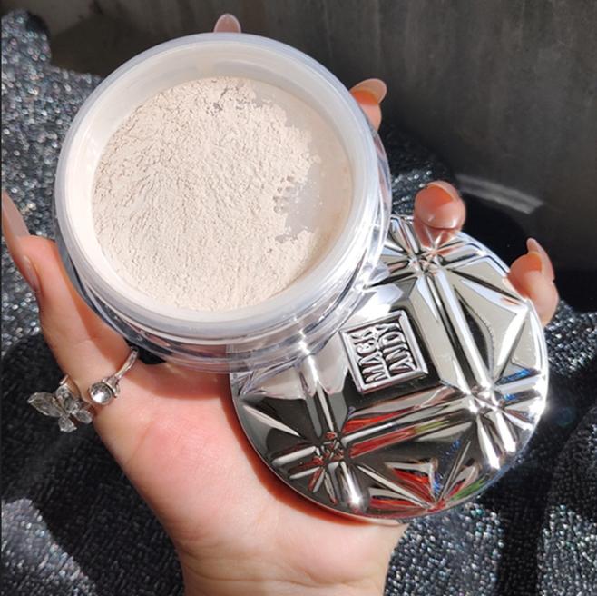 Phấn Phủ Bột Kiềm Dầu MACK ANDY Creamy Lithe Permeate MK037