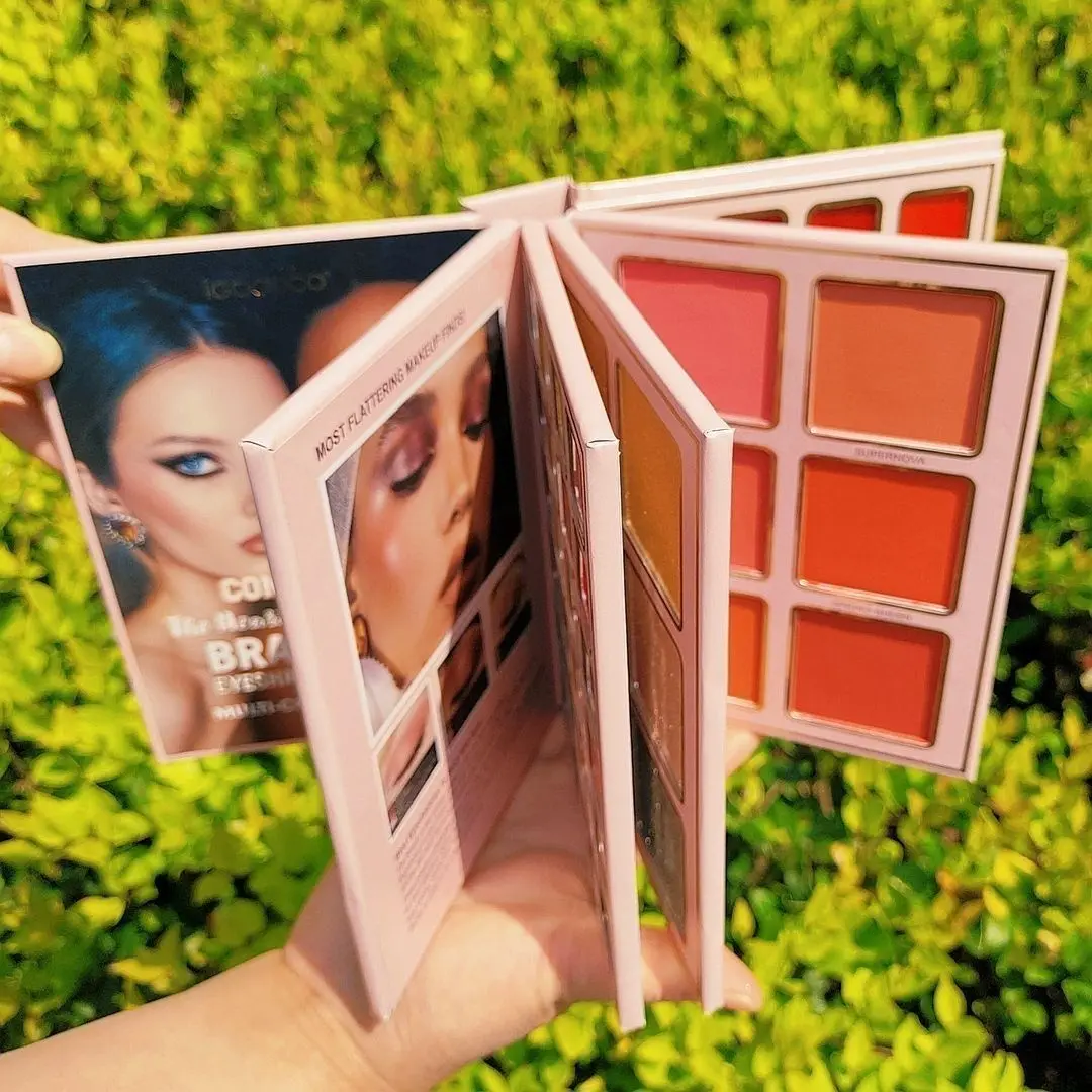 Full set of professional one-piece makeup palette, pearl and matte eyeshadow, six-color blush, highlighter and contouring.