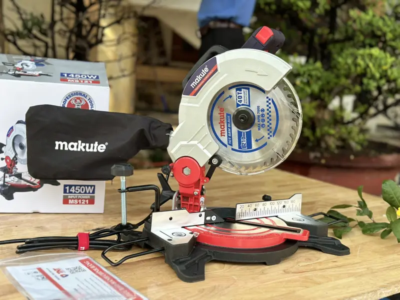Máy cắt gỗ, Nhôm Makute MS121 Đĩa 210mm, Công suất 1450w - Tặng kèm đĩa 210mm 7