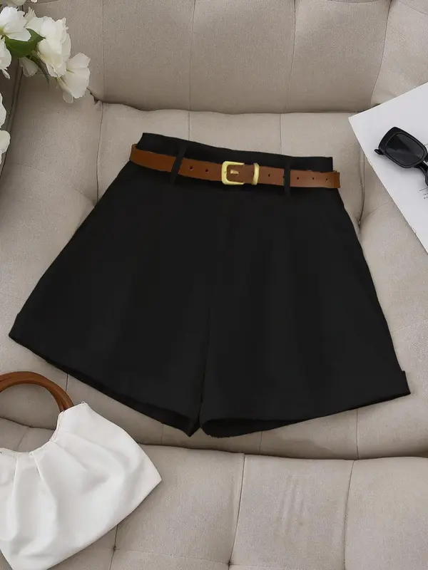 Women's Solid Color Belted A Line Shorts, Casual Fashion Fitted Shorts for Daily Wear, Ladies Bottoms for Summer, Womenswear, Chic Casual Shorts 2